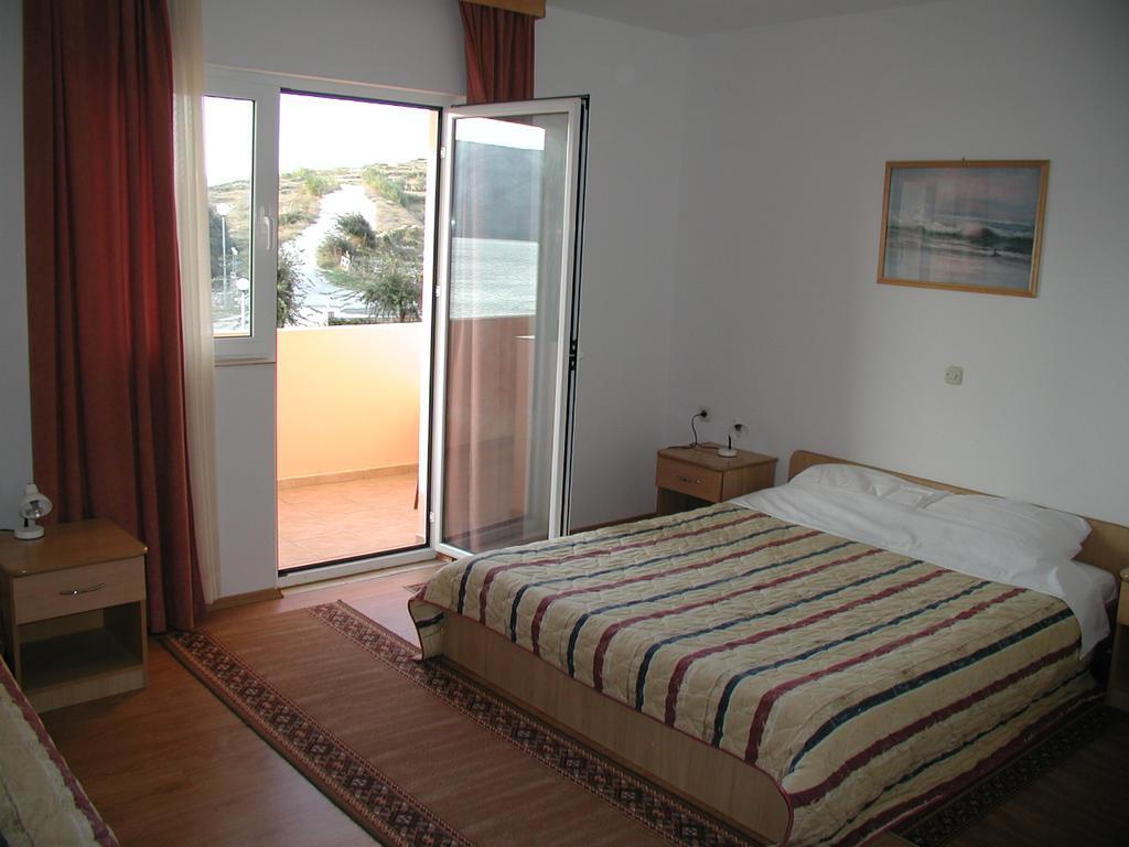 Hotel Tony Pag Town Kamer foto